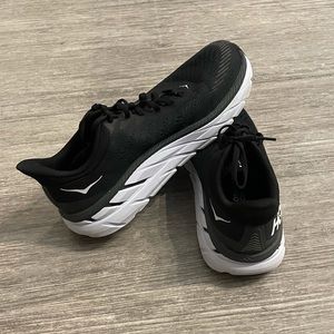 Hoka Clifton 7